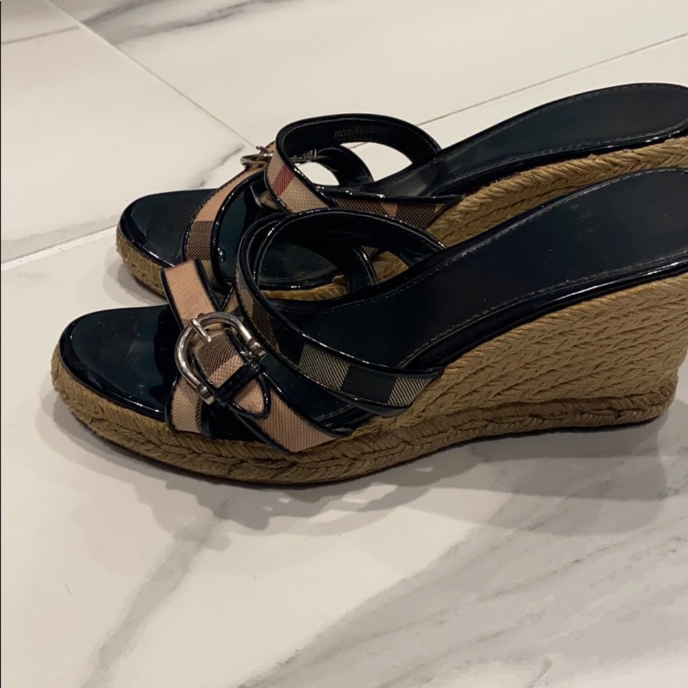 Burberry Espadrille Wedge Sandal-priced to sell! - Picture 3 of 4